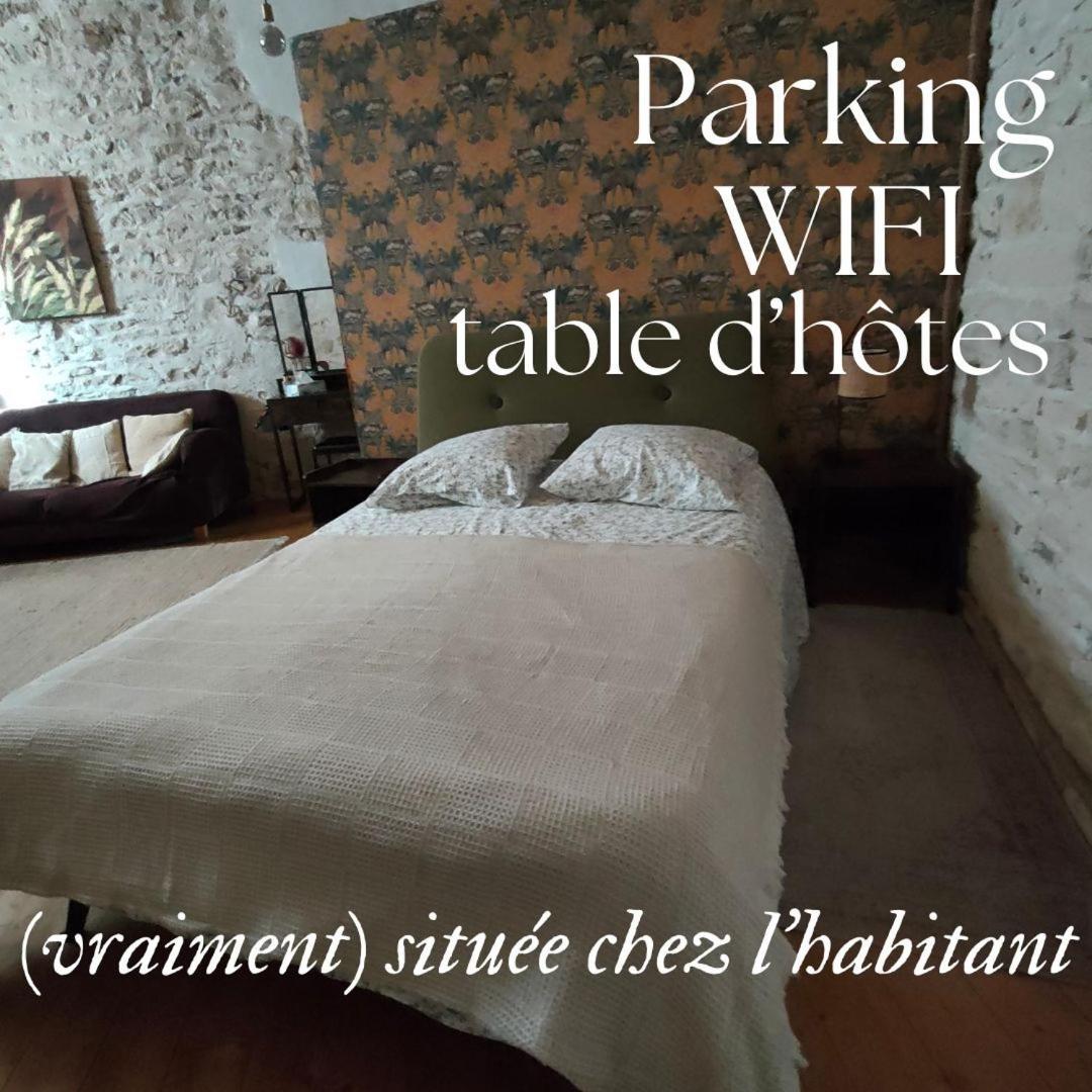 Chamade En Beaujolais Couette-café *